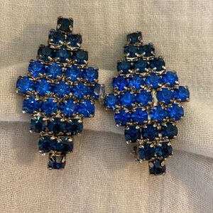 Shades of‎ Blue Prong Set Rhinestones Vintage Clip on Earrings